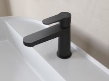 FERRO Umyvadlová baterie s výpustí Nostris, černá (BNS2BL) (1)